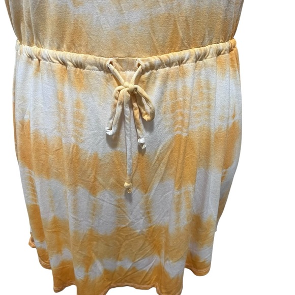 Chaser Tie Dyed Strappy Back Shirttail Mini Dress Goldfish Beach Summer Medium - Picture 9 of 13
